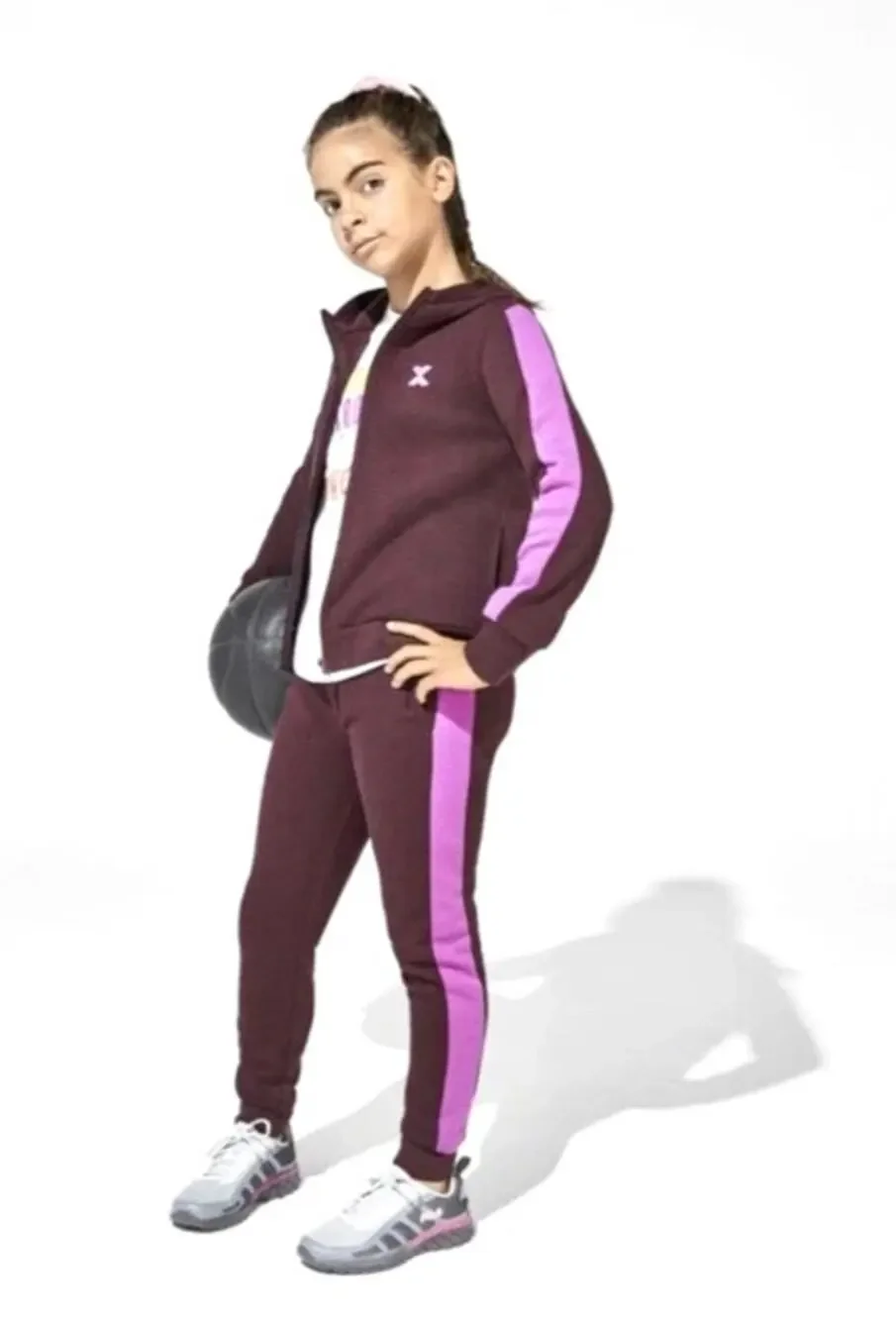 NWT Xersion Girls Junior's Bold Burgundy Mid Rise Joggers Size Large 14.5 16.5 P